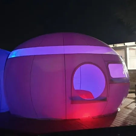 Bubble Garden Wild Love Apartment *
